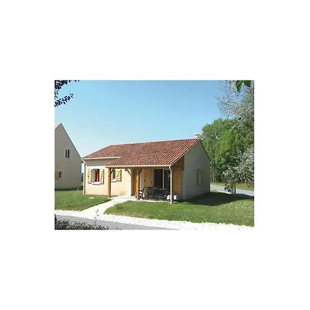 Feriehus Three-bedroom Holiday In Lanzac